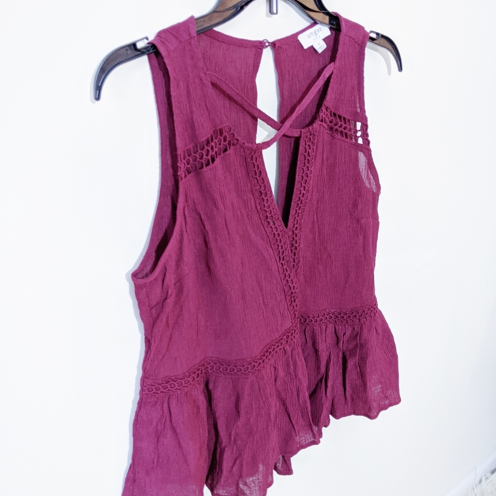 Umgee Small Wine Red sleeveless blouse